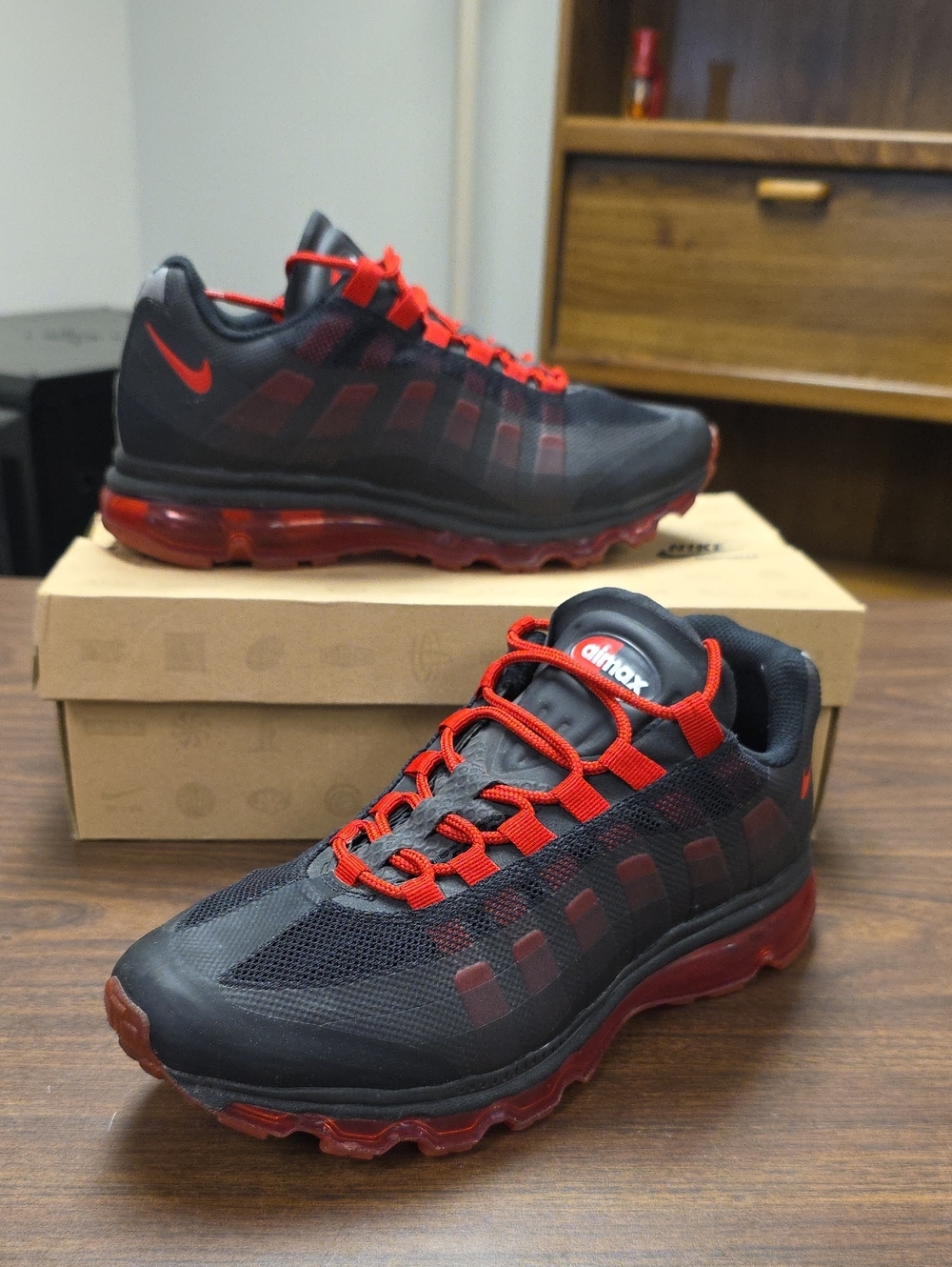 Nike Air Max 95(+) BB WTM (2013) Black/Sport Red 511307-061 Men's 8.5